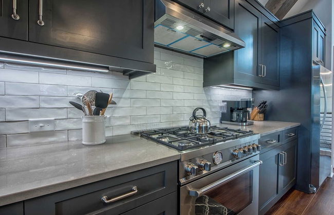 Azalea Retreat - The Cottage by Avantstay Pool - Foto 4