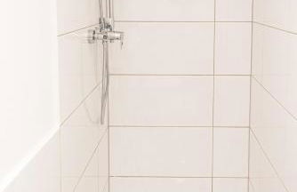 Modern Studio Apartment - Foto 14