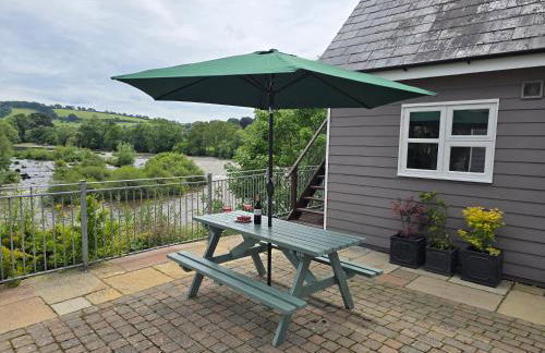 The Loft at Box Bridge - Photo 3