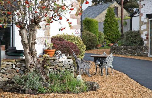 Hawthorn Farm Guest House - Photo 73