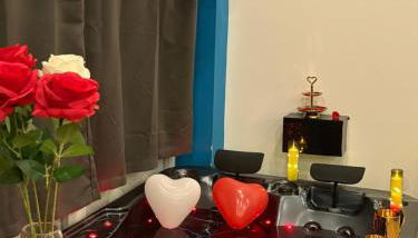 Love 2 avec Jacuzzi - Foto 2