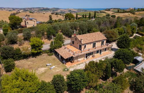 Villa Dolce Vita - Vista Colline, Jacuzzi, 3Suites & 5min dal mare - Foto 35