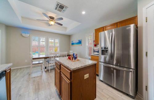 Blissful Heated Pool Retreat - Foto 22