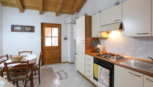 Gorgeous Apartment In Loc Priola Di Sutrio - Foto 4
