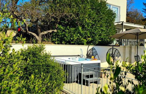 Forest Serenity Villa - Photo 23