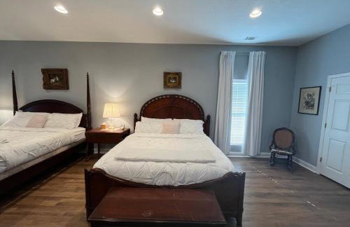 Midway Manor - Private Events, Weddings, Reunions - Foto 24