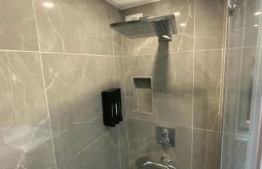 Le Rooftop Tropézien - Photo 29