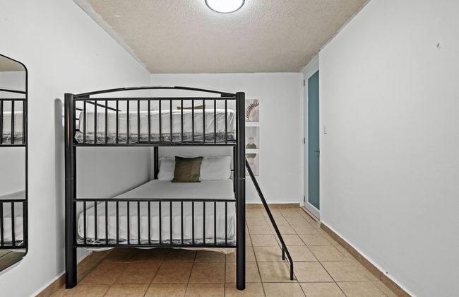 Otium Ideal Marina Getaway Balcony Parking - Photo 24