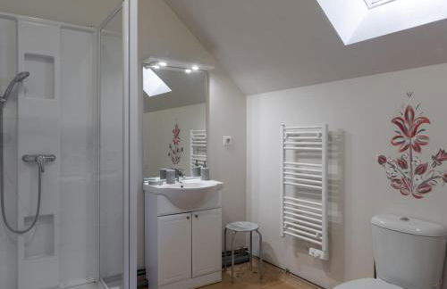 Séjour nature aux Chênes, gîte familial avec piscine partagée - FR-1-489-466 - Foto 13