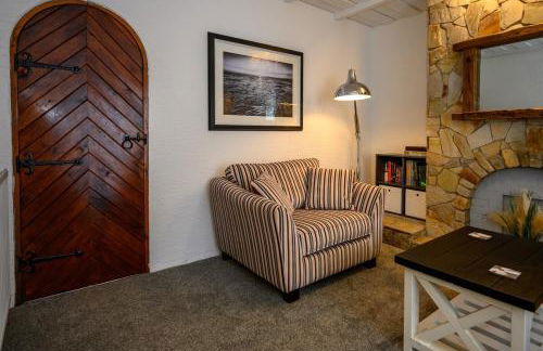 Frodo's Folly - Photo 21