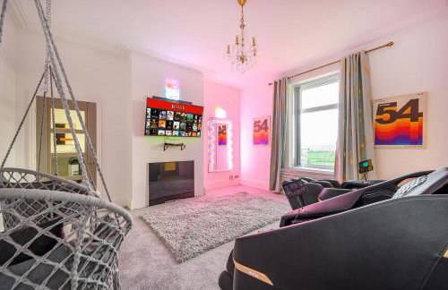 Spacious 6 Bedroom Escape with Hot Tub, Games Room & Karaoke in Yorkshire - Foto 25
