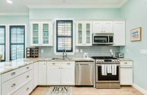 Coral Cottage - Enjoy the Posh Life! Heated Pool, Spa, Fireplace! - Foto 14