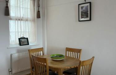 Railway street - Foto 24