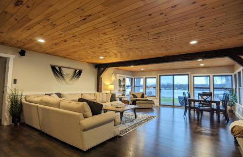 Modern Lakefront Retreat Near Brooklyn and Jackson Michigan - Foto 3