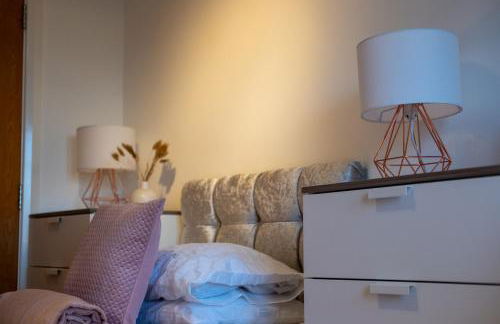 Mackie Residence - SJA Stays - 3 Bed Apartment with parking - Foto 14