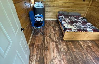 Bass Farm Twin Lakes Couples Dry Cabin - Photo 19