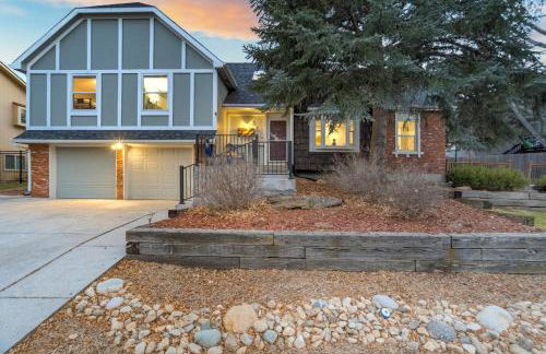 Spacious Rockrimmon Getaway - Sleeps 14 - GameRoom - Foto 6