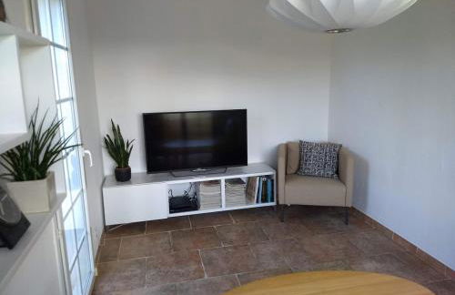 Beautiful private villa with open views - Foto 28