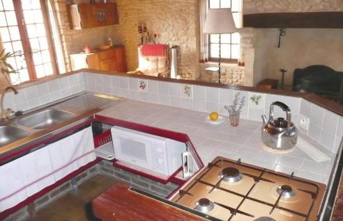 Gorgeous Home In Val-De-Louvre-Et-Caude - Foto 12