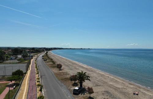 Summertime Villa just 90meters from the sea! - Foto 50