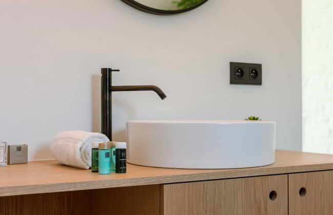 House K in Kortrijk With 2 Bedrooms and 2 Bathrooms - Photo 11