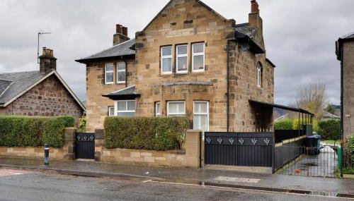 Stirling Edwardian House - Fireplace,Garden,Parking - Foto 2