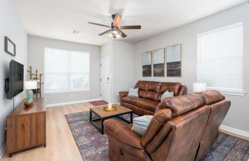 Blanco Lodge at Little Ranches 5 min to Square - Foto 8