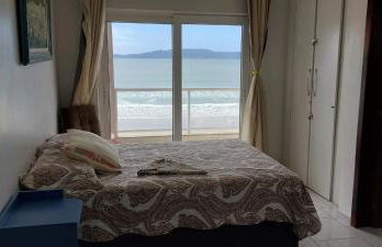Apartamento 3 quartos e 3 sacadas de frente para o mar com visão panorâmica de toda praia de Itapema - Foto 54