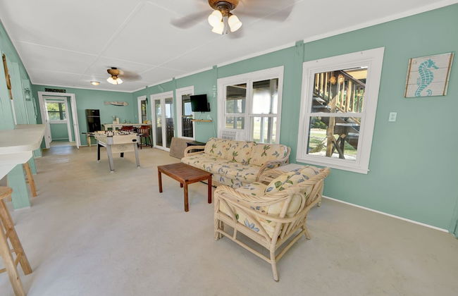 The Salty Snapper - Photo 21