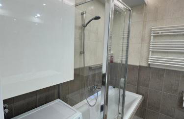 Beautiful & Modern Apartment Atlas Arena ZOO Parking - Foto 18