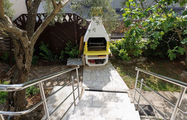 Classic and Trendy Apartment With Terrace - Foto 24