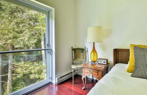 Unique and Private 25ft Waterfall House in Hunter - Foto 36