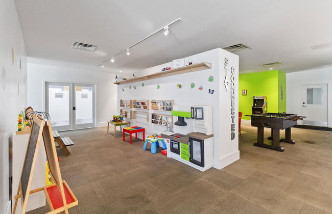 1/1 Condo-hotel With Double bed and Community Pool Miles From Disney! - Foto 11