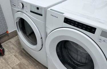 Downtown and Near, I-95. Pet Yes - Photo 37