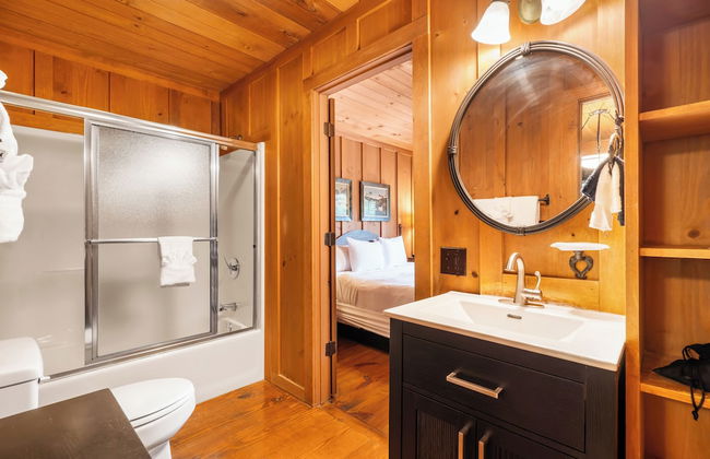 Cabins at Green Mountain - Photo 45