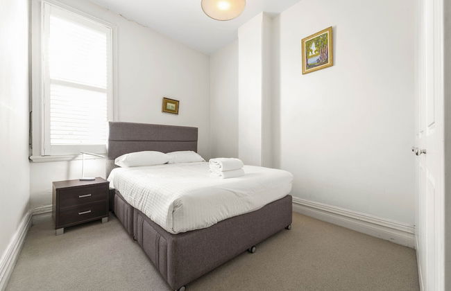 Light Filled Charming Townhouse - Foto 4