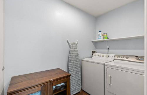 The Bamboo House! Dog-Friendly Home n RVA Sleeps 8 - Foto 17