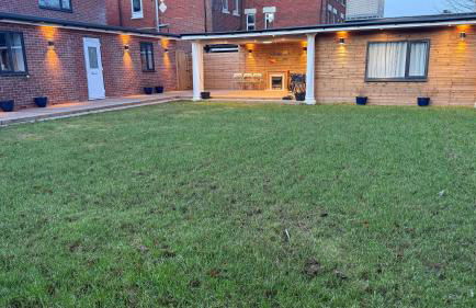 Lux 7 Bedroom residence - Photo 18