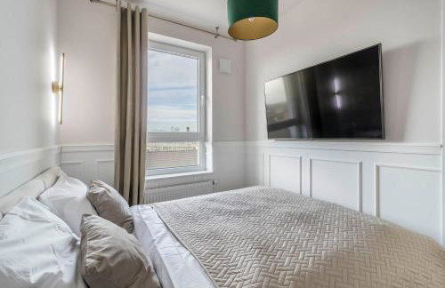 Nowoczesny apartament z balkonem i widokiem na miasto - Foto 4