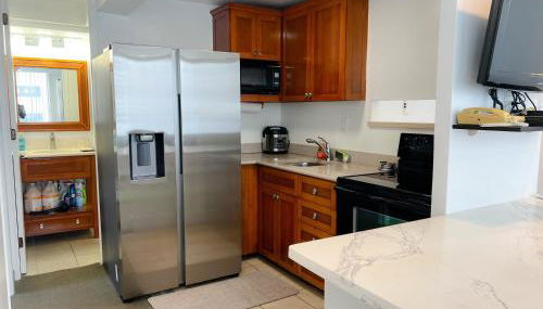 Picturesque Pacific Monarch condo - Foto 3