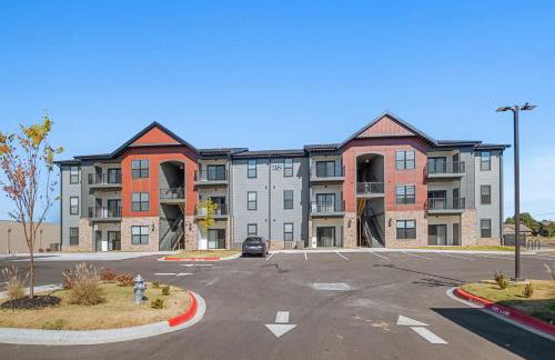 1BR Retreat Near Walmart Campus & AMP U of A - Foto 51