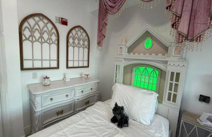 Disney Princess and Heroes Apartment Accessible - Foto 11