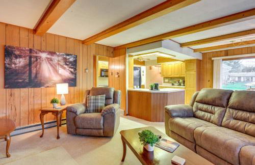 Waterfront Gladwin Vacation Rental with Lake View! - Foto 5