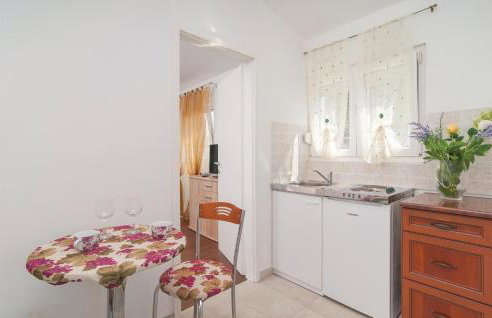 Acogedora Casa De 5 Habitaciones En Stomorska - Foto 20