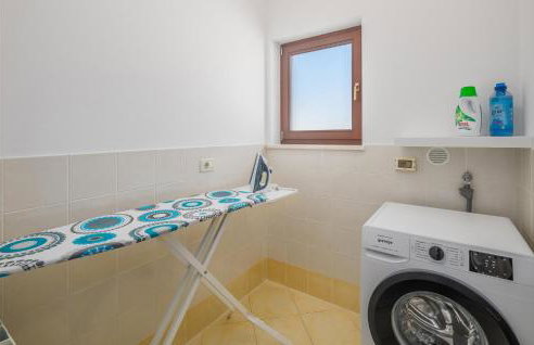 4 Bedroom Nice Home In Buje - Foto 33