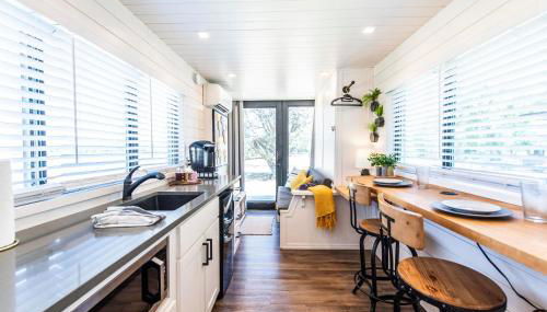 The Honeycomb-Tiny Container Home 12 Min. to Magnolia/Baylor - Foto 5