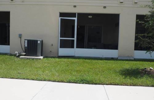 Luxurious Farm Style House - Foto 29