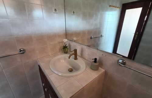 Quinta do Castelo - Pool and Fast Wifi - Foto 18