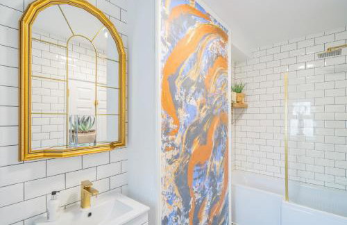 Beautifully Designed 1 Bed Flat - Foto 7