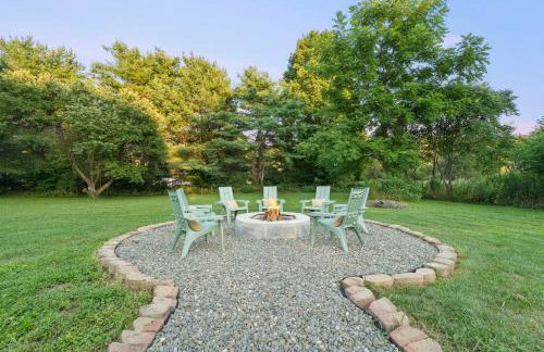 Near Ithaca!Hot Tub! LRG Home!Sleeps 14! Dogs ok! - Foto 36